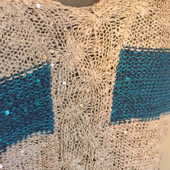 BKE Buckle Striped Sequin V Neck Short Sleeve Sweater - Picture 8 of 11